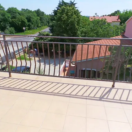 Apartamento Cintya *