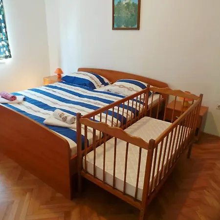 Cintya Apartamento